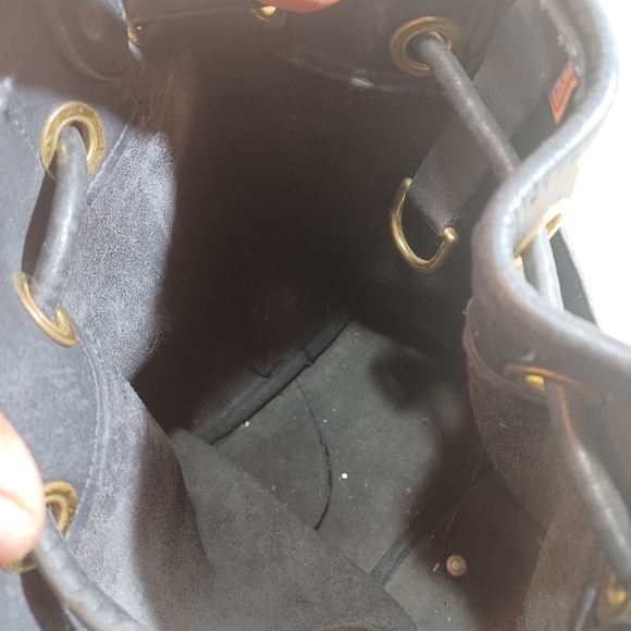 Vintage dooney and bourke bucket bag - Picture 13 of 15